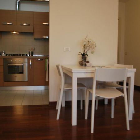 Lovely Apartment ヴェローナ エクステリア 写真